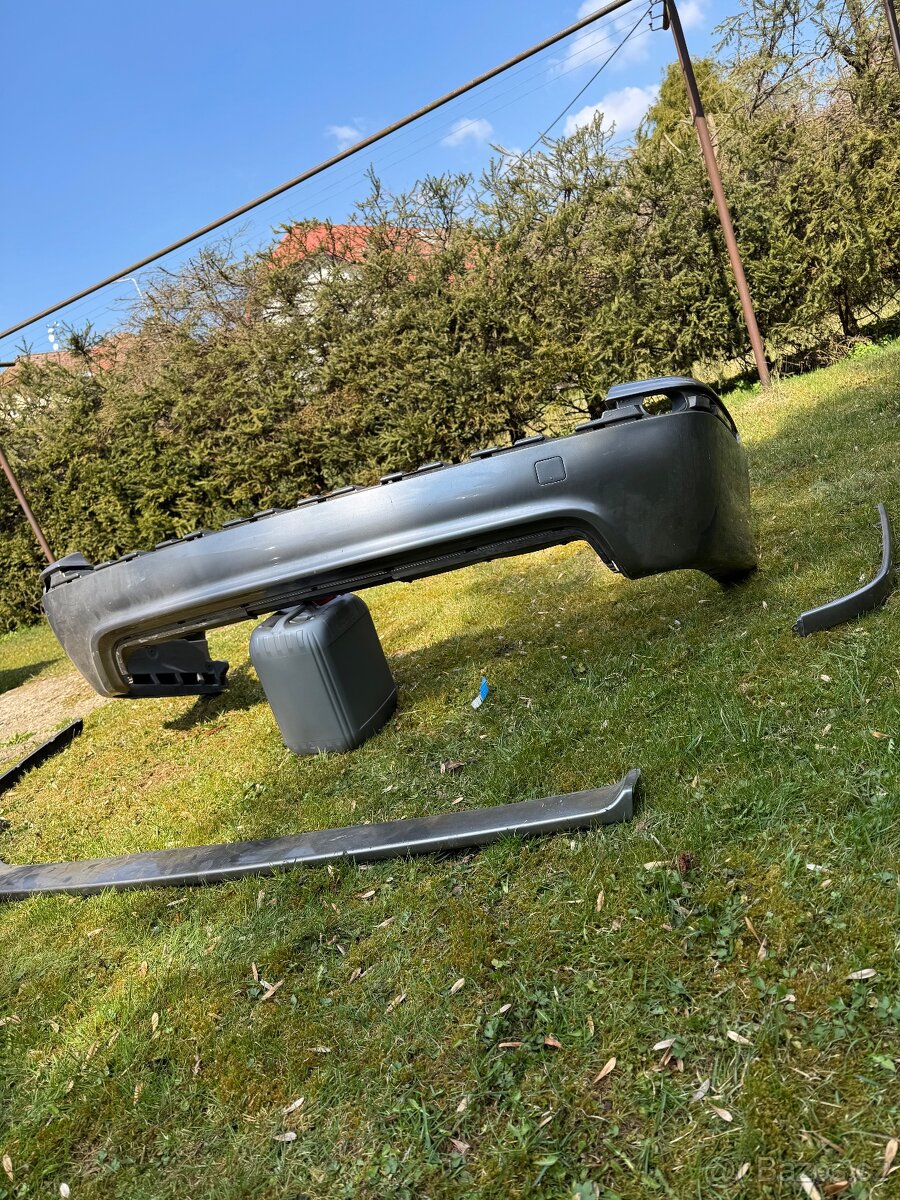 BMW e39 zadní Mpacket nárazník touring, tour, combi barva St - 2