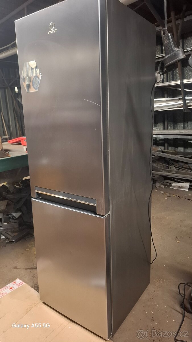 Lednice Indesit - 2
