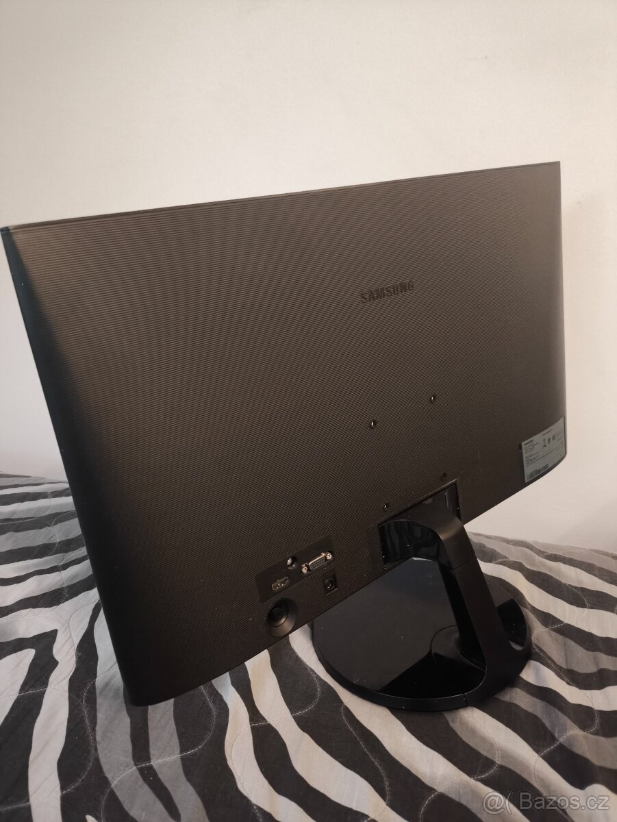 MONITOR-SAMSUNG S24F350FHR - 2