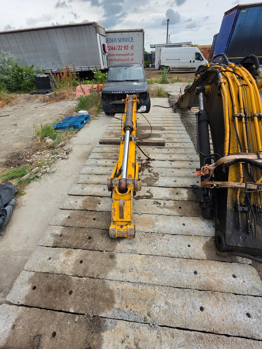 Jcb 210 lc - 2