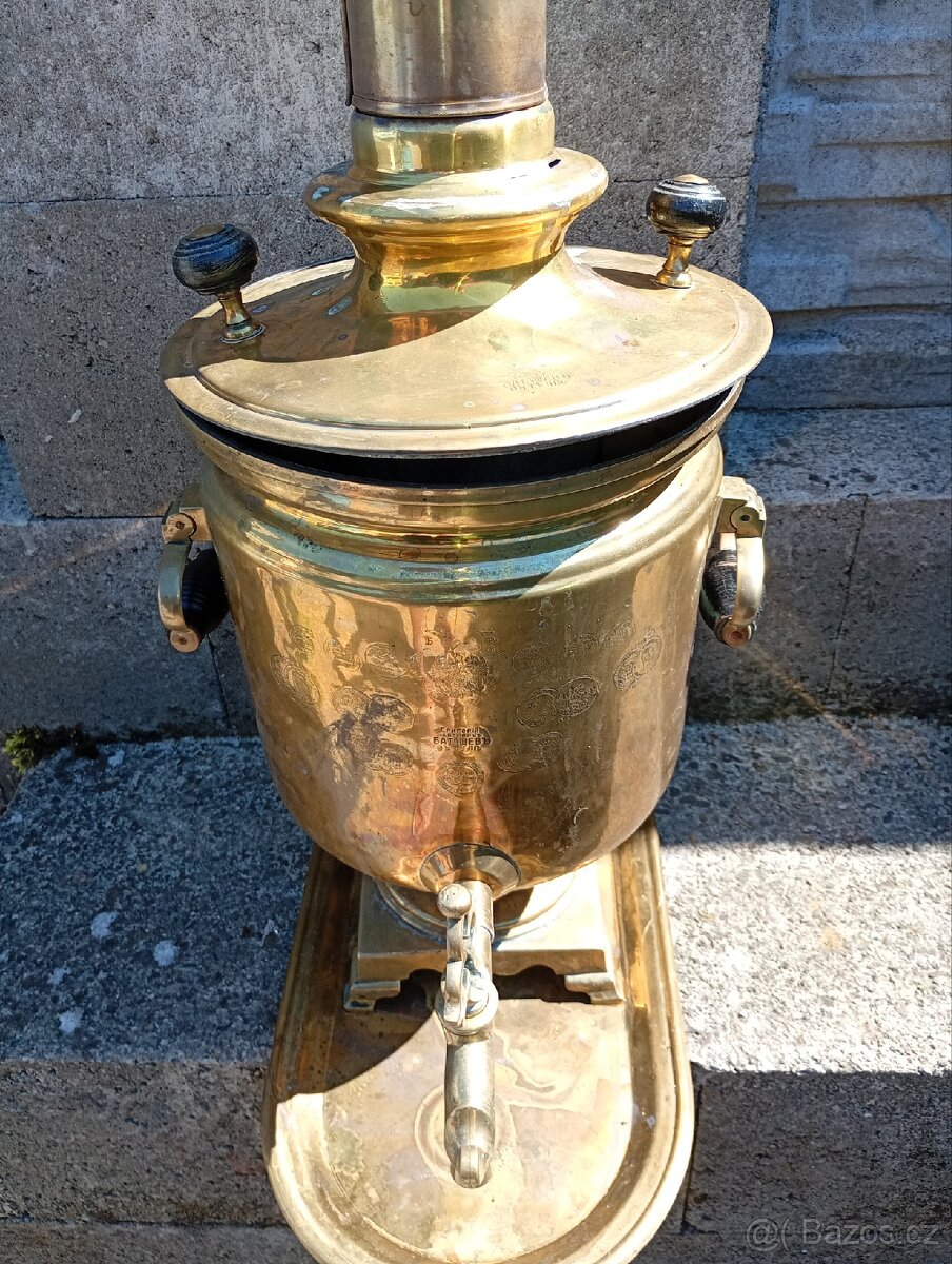 Mosazný samovar - 2