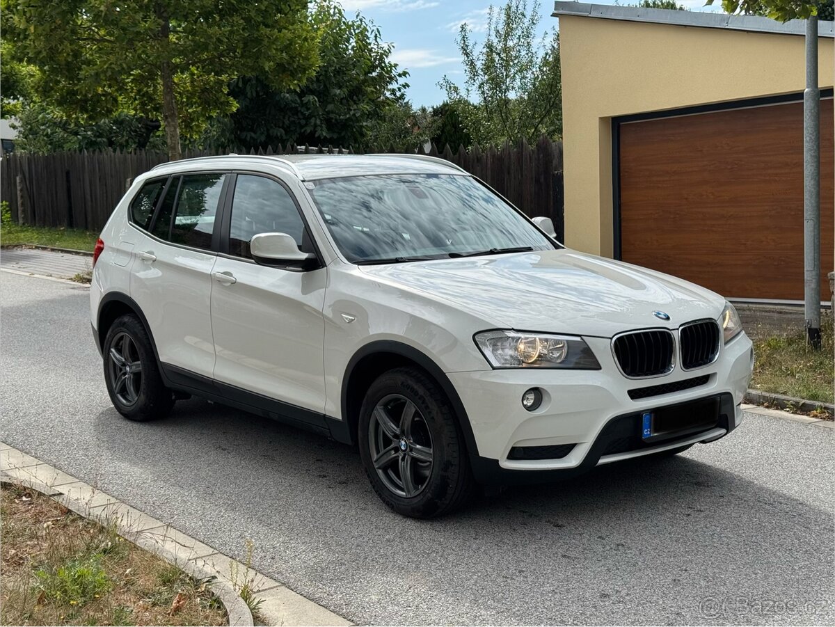 BMW x3 2.0d xDrive manuál - 2