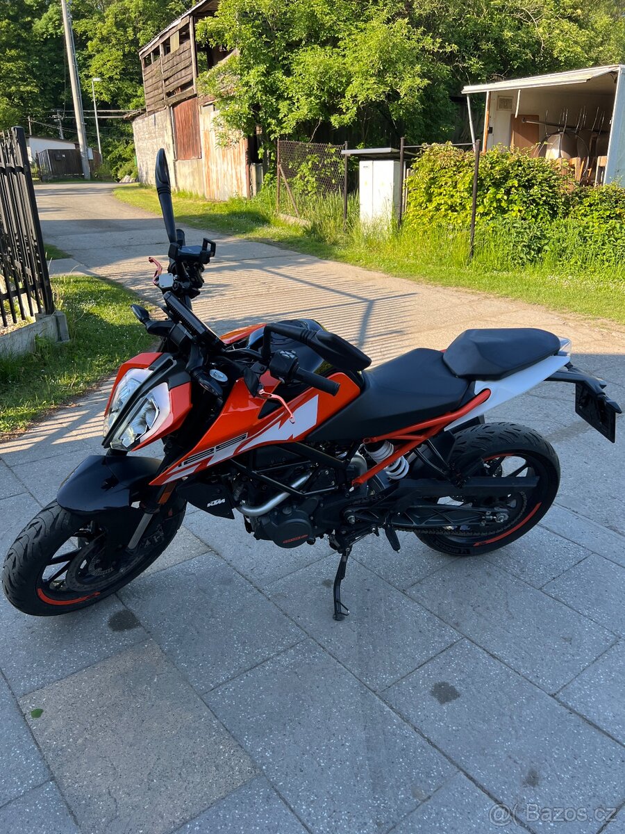 KTM Duke 125 - 2