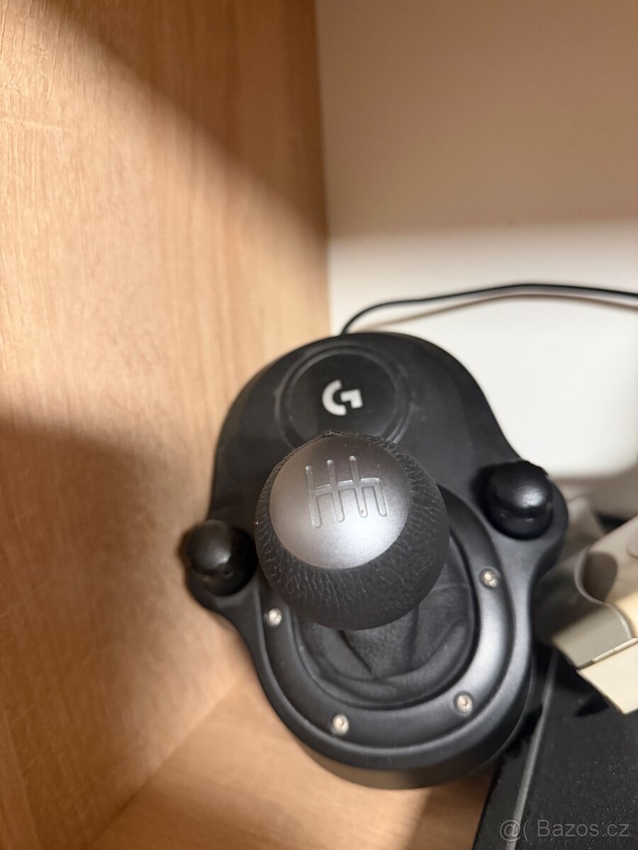 Logitech G923 -Volant+Pedály+Řadící páka (PS / PC) - 2