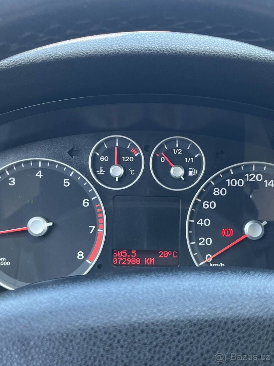 Nabízím k prodeji Ford Focus 1.6 benzín (84kw), rok 2006 - 2