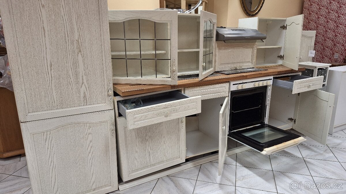 Rustikální kuchyňská linka - 2