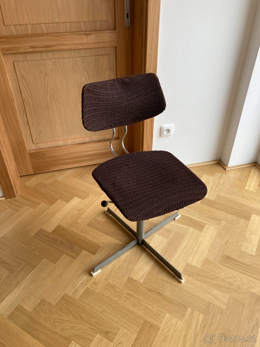 Židle KOVONA, RETRO kovová dílenská - 2