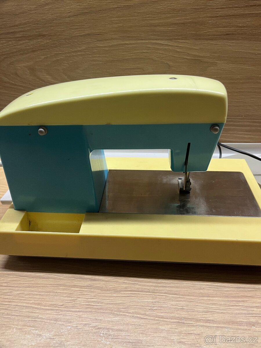 Dětský šicí stroj Piko - 2