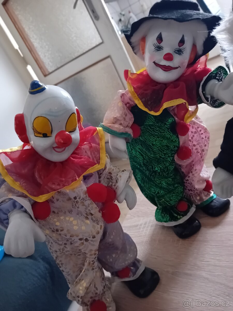 Klauni z porcelánu - 2