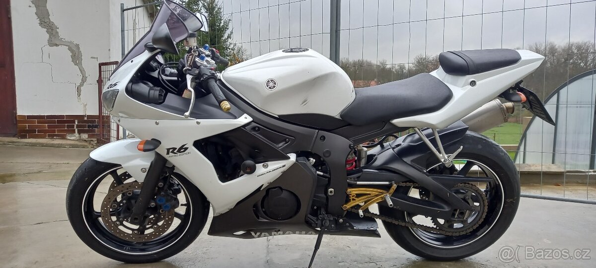 Yamaha r6 - 2