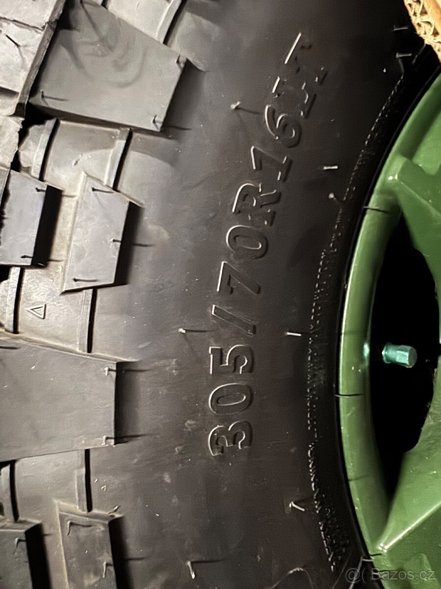 UNIGRIP Road Force M/T 305/70 R16 118/115Q - 2