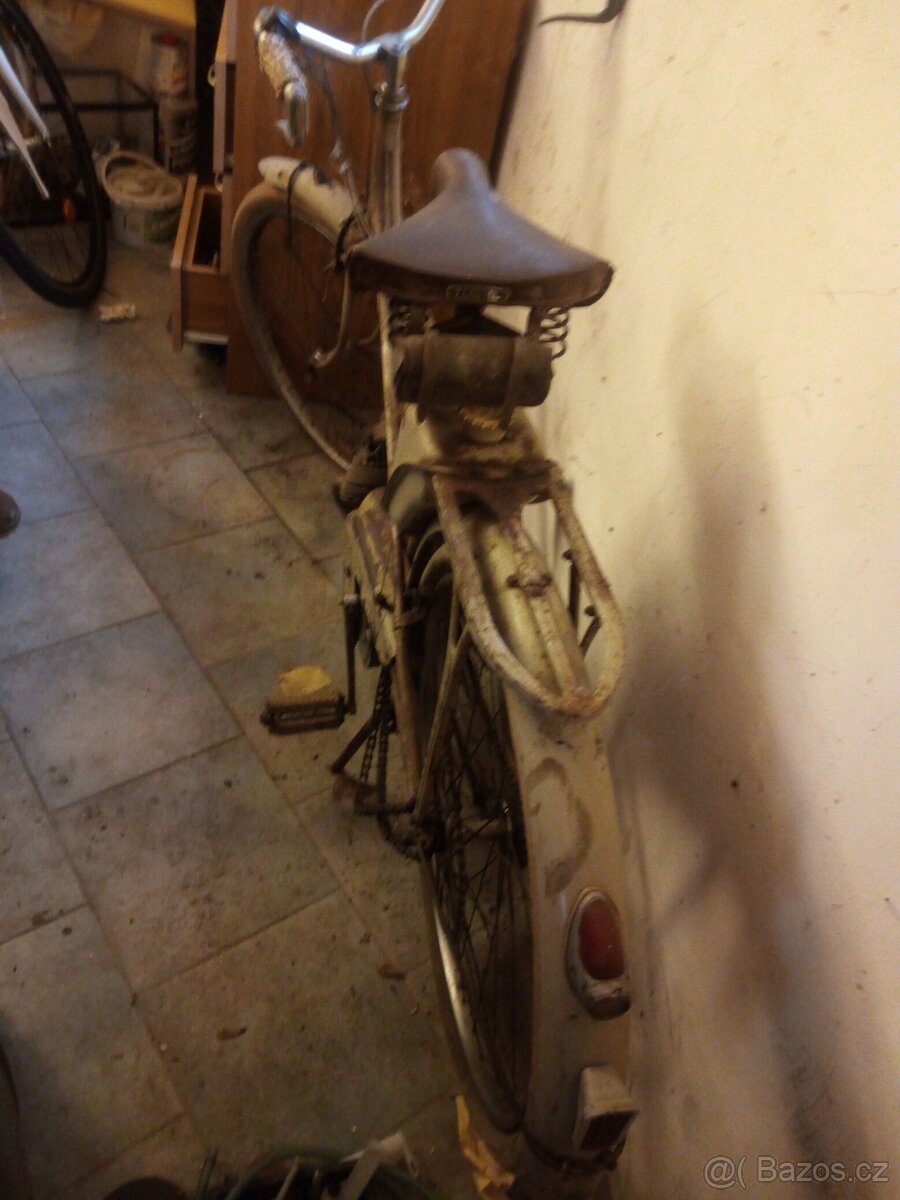 Motokolo moped Peugeot AV3 - 2