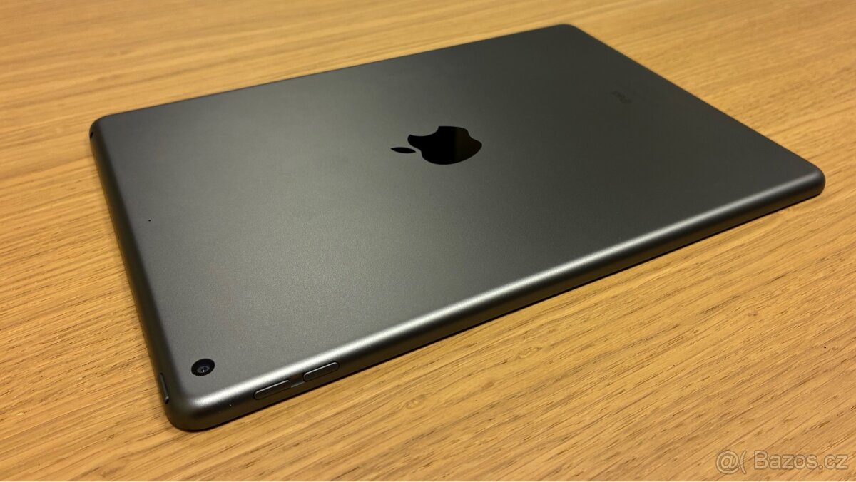 Apple iPad 10.2 8. gen. (2020) 32 GB, Space Grey - 2