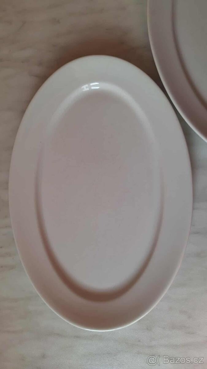 SADA 2 OVÁLNÉ BÍLÉ TALÍŘE. - 2