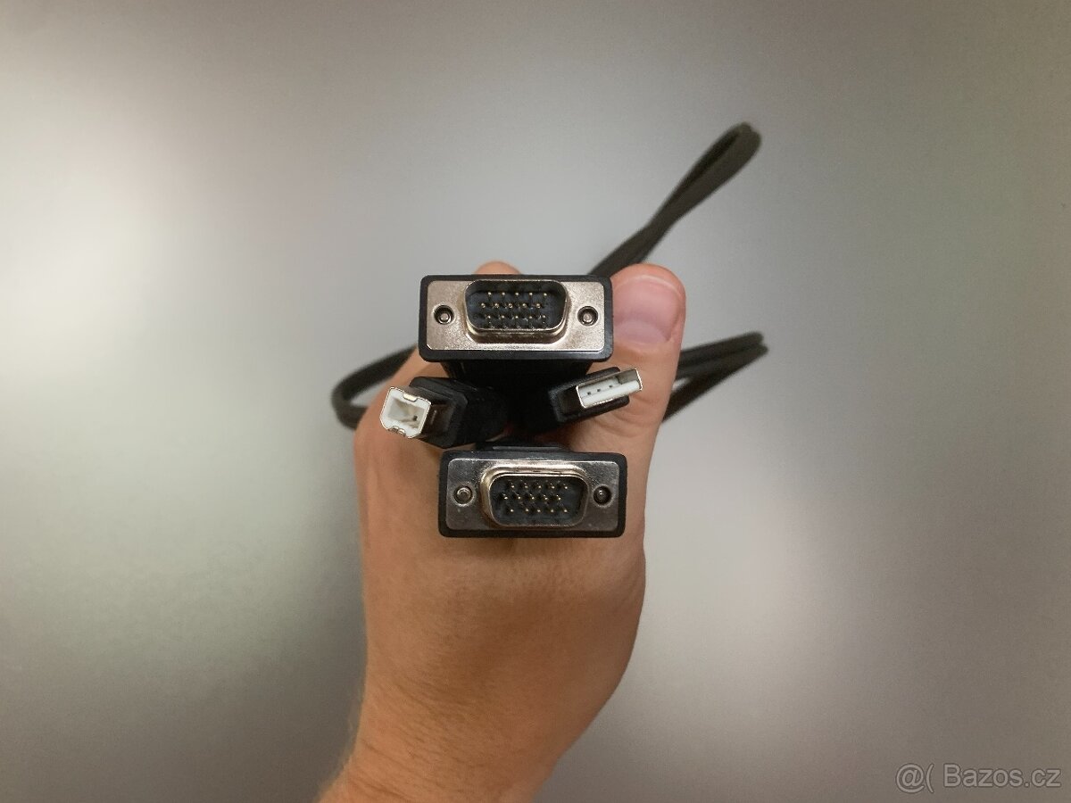 VGA kabel 1,5m s přidruženým USB kabelem (A+B) - 2