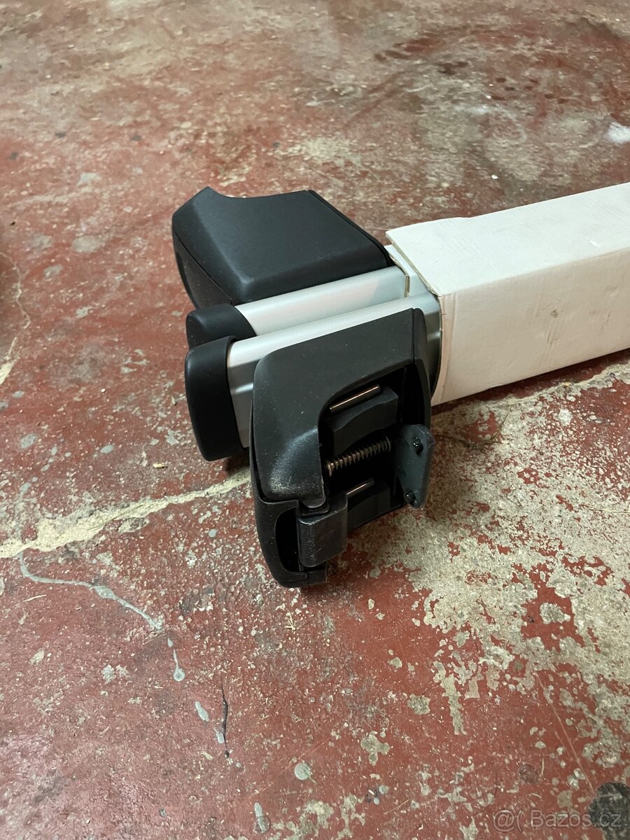 Střešní nosníky Audi Q5 - 2