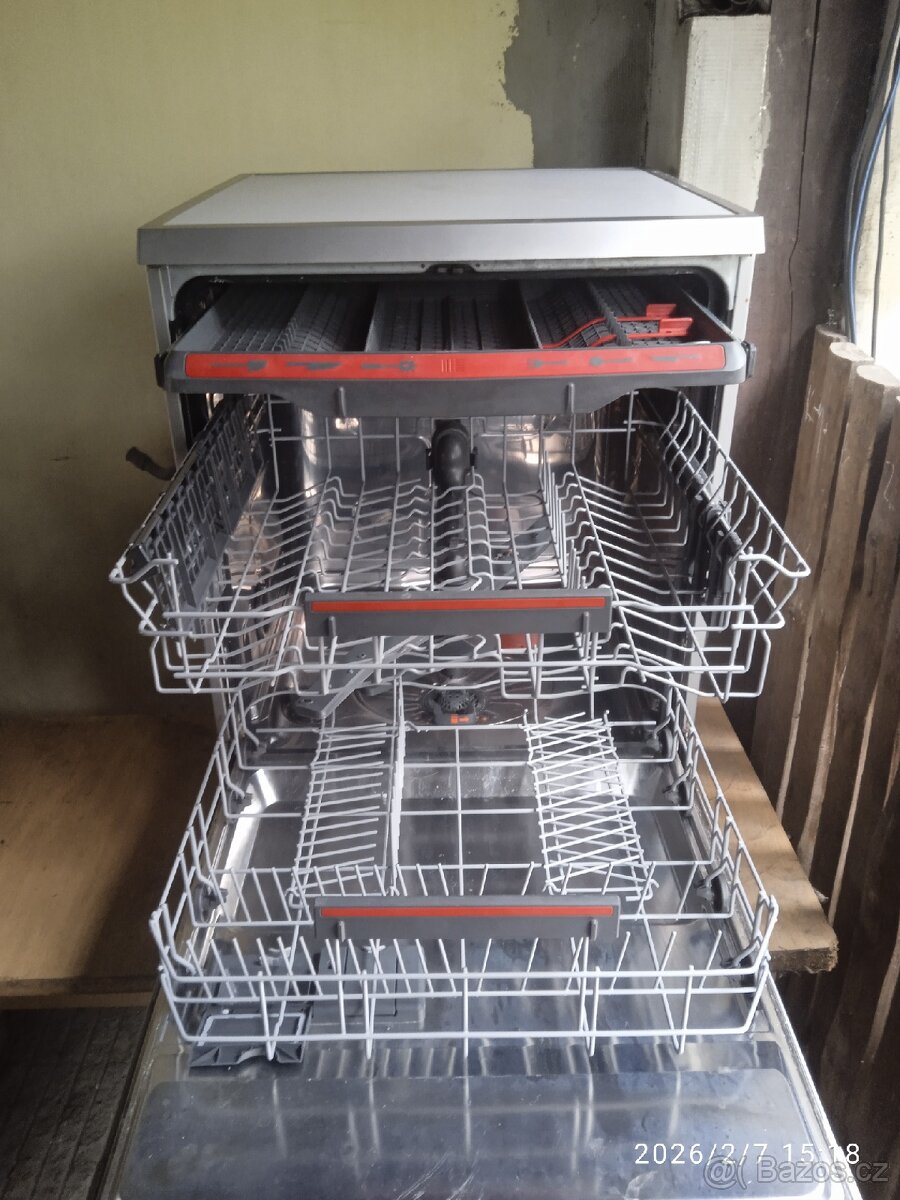 Myčka AEG nerez. - 2