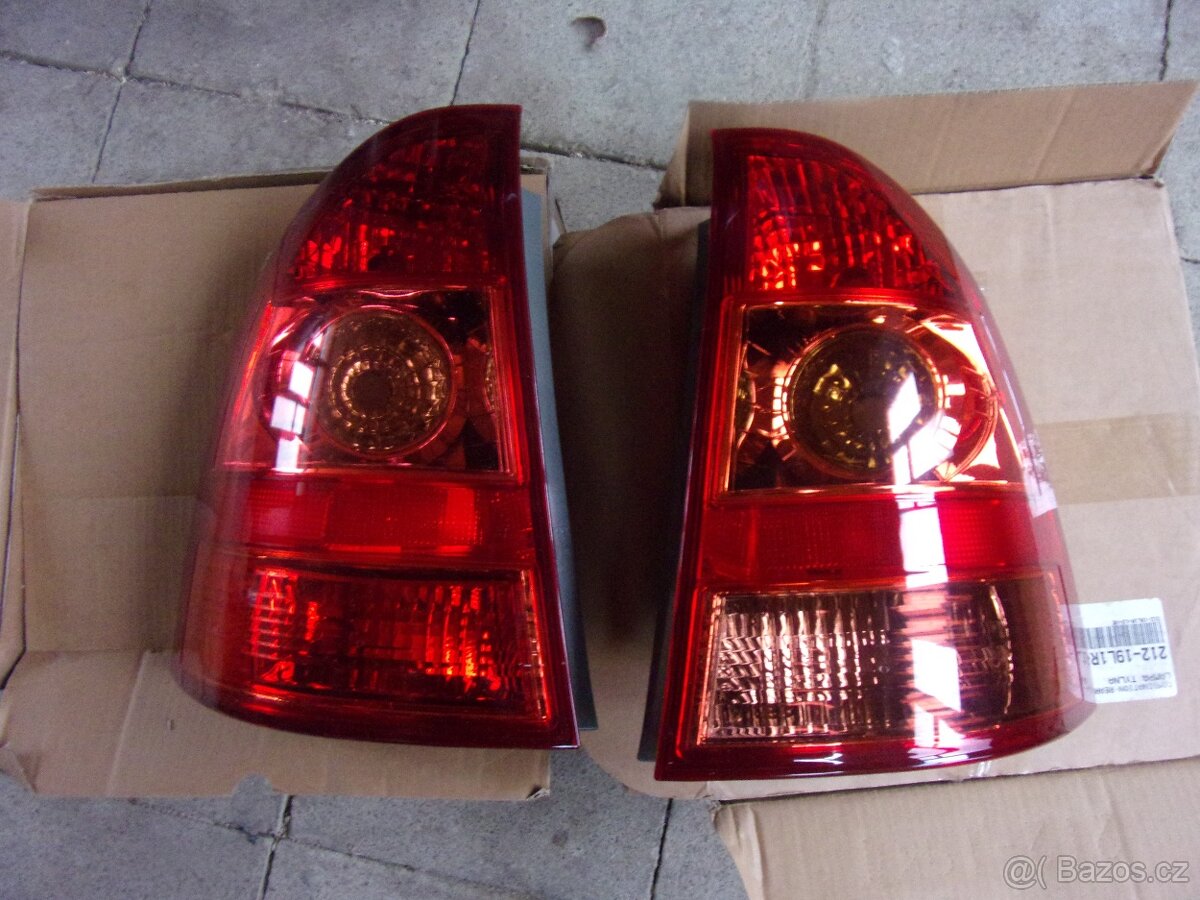 Toyota Corolla zadní světla- nová - 2