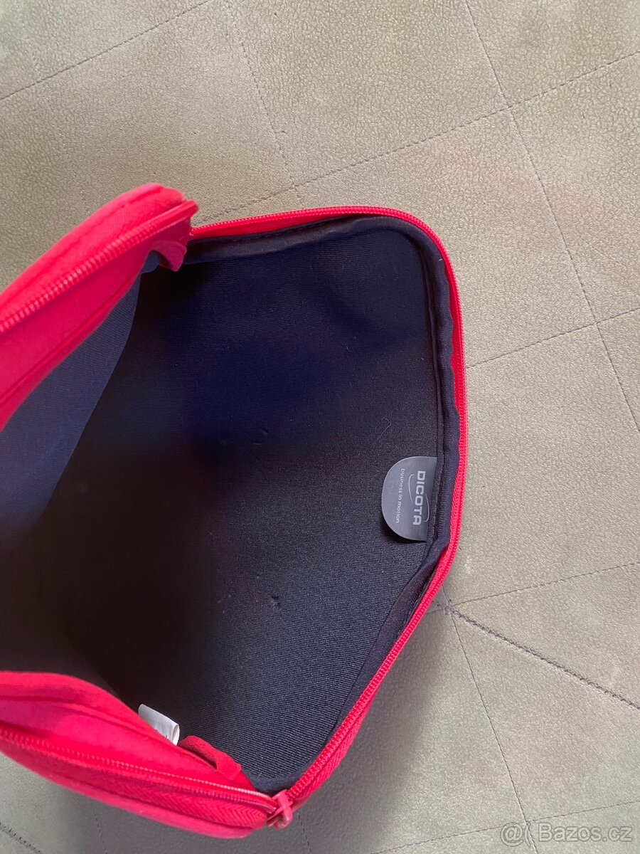 Dicota brašna / obal na notebook / tablet červený - 2