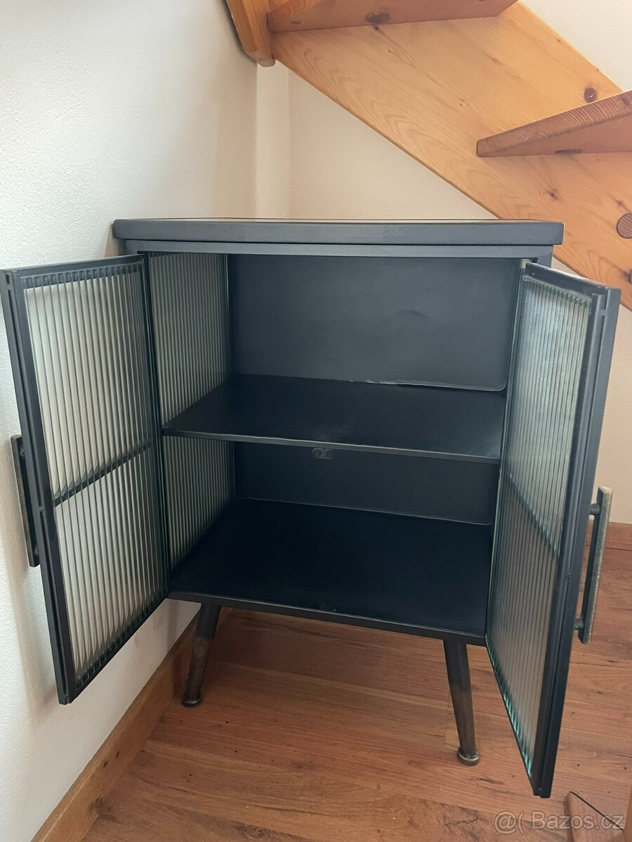 Skleněná industriální komoda Kare Design - 2