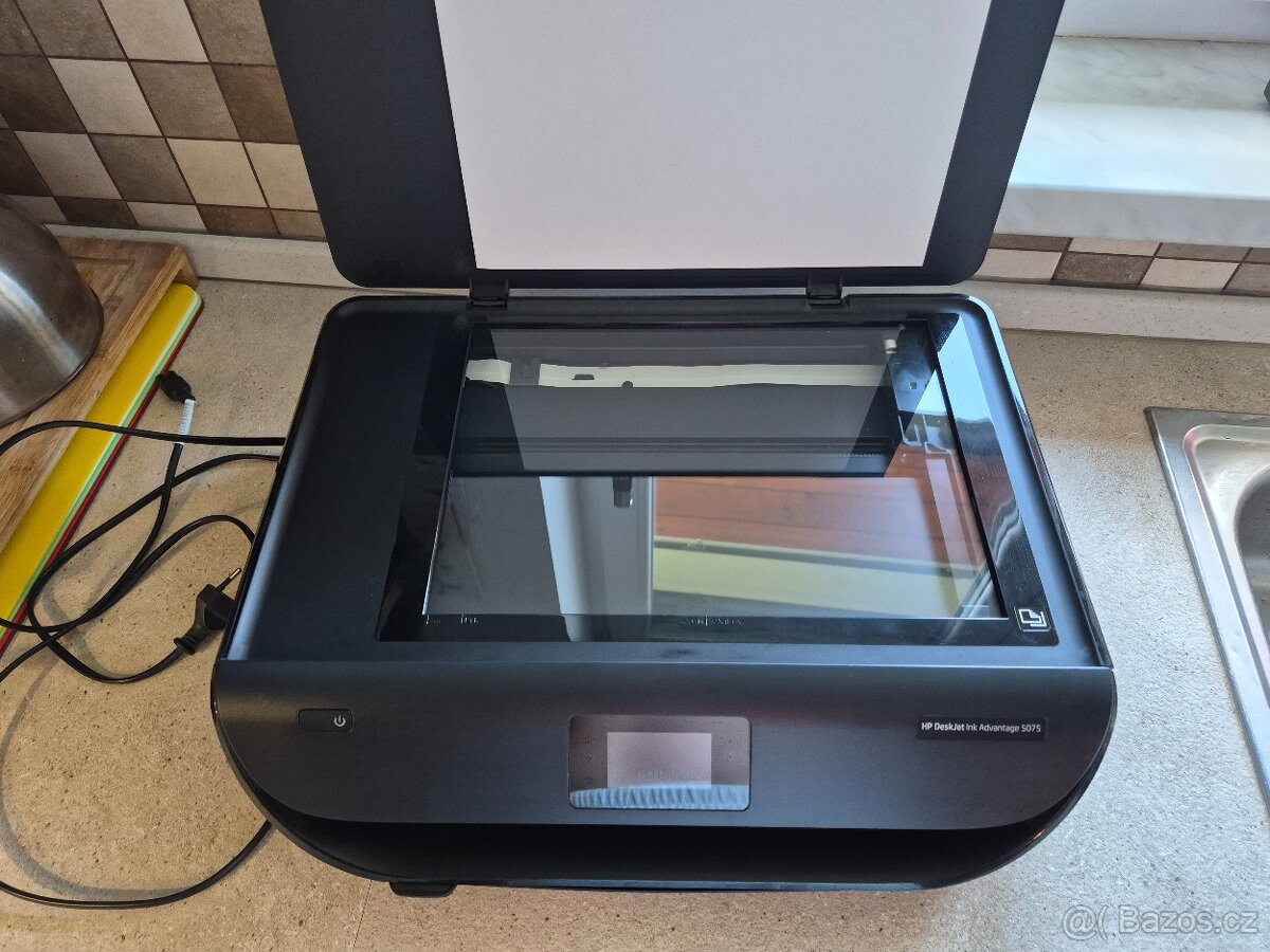 Hp deskjet ink advantage 5075 - 2