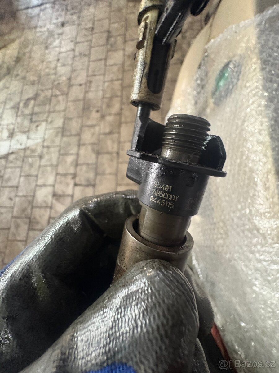 BMW vstřiky piezo 3.0d 160kw - 2