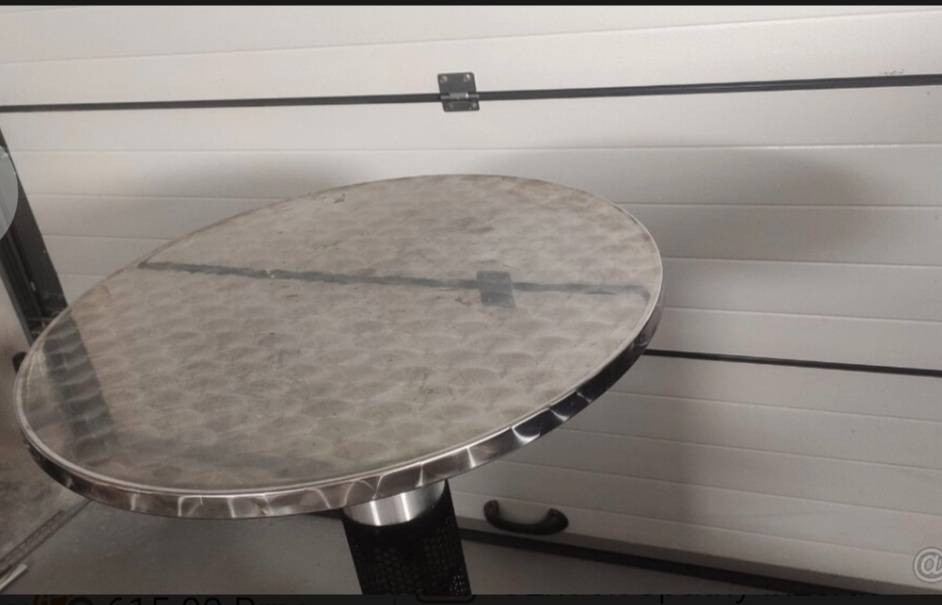 Barový stolek s infratopenim - 2