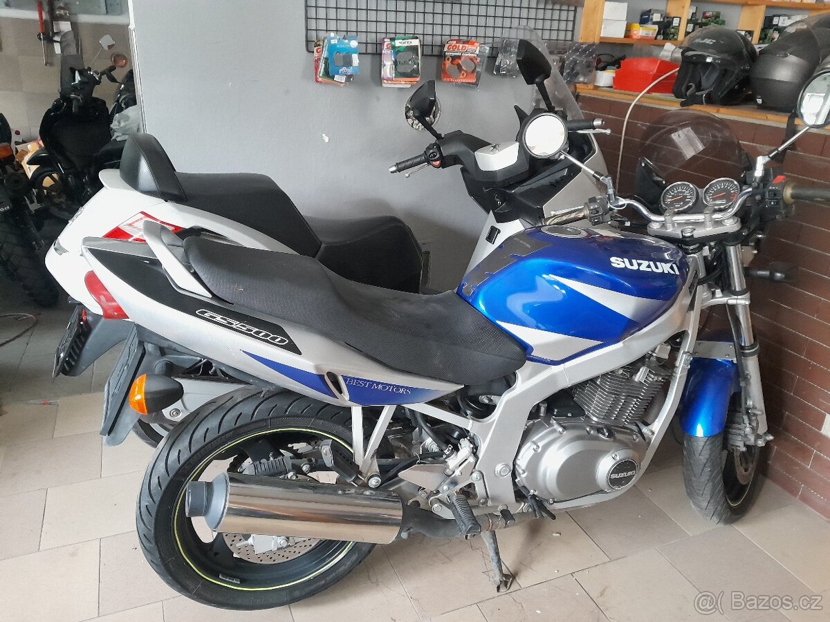 Suzuki GS 500 E 2003, rozprodám po dílech - 2