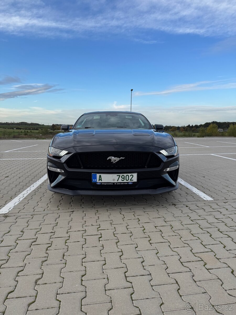 Ford Mustang GT 5.0 - 2