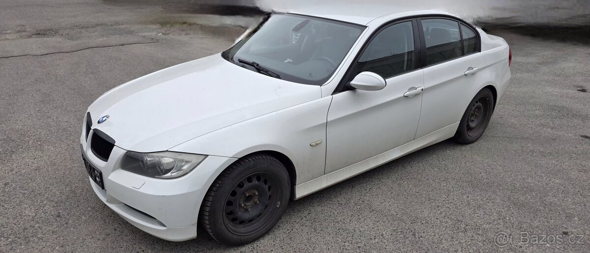 BMW E90 320D 2008 - 2