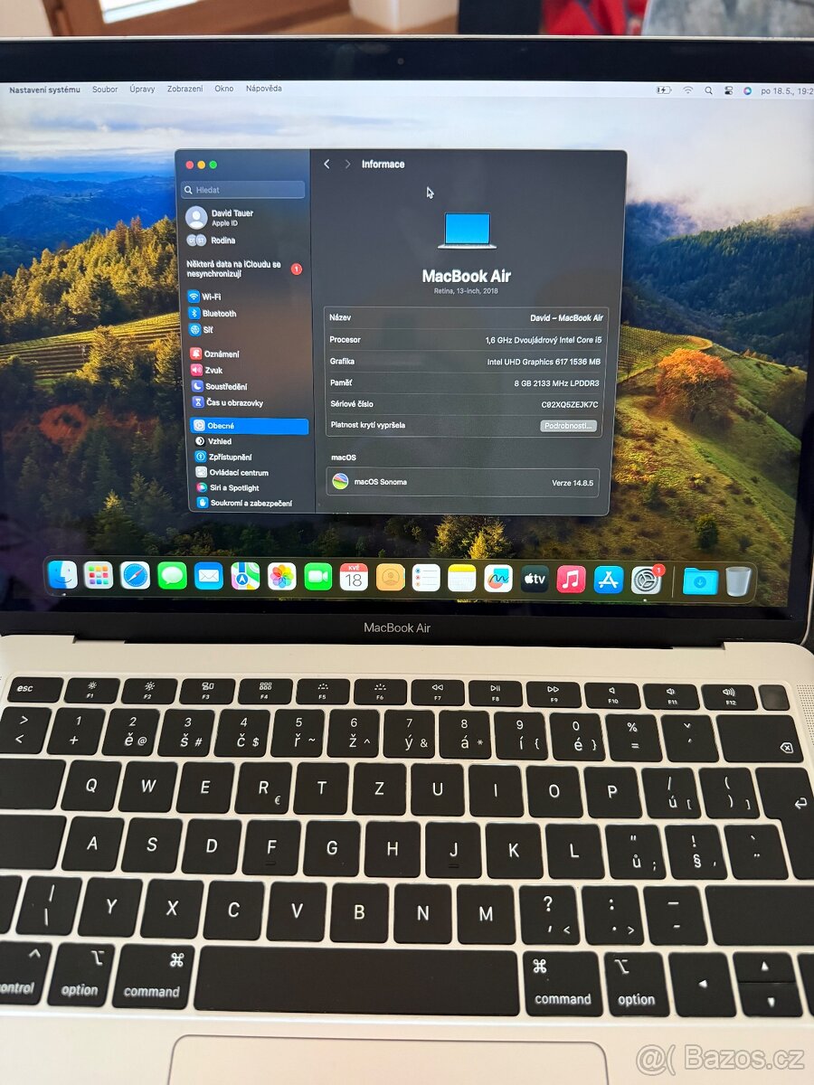 Apple Macbook Air 2018 8 GB RAM, 128GB SSD - 2