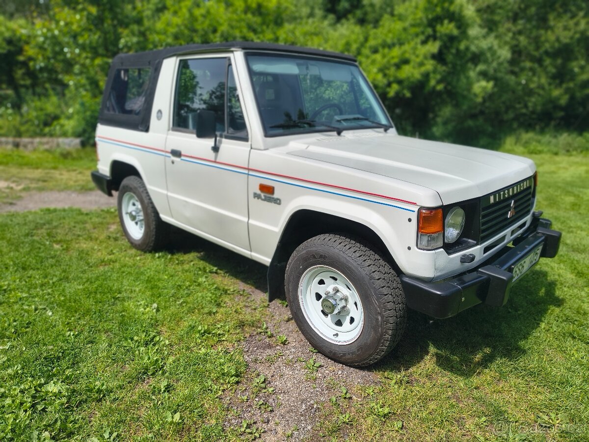 Mitsubishi Pajero 2,6 benzin - 2