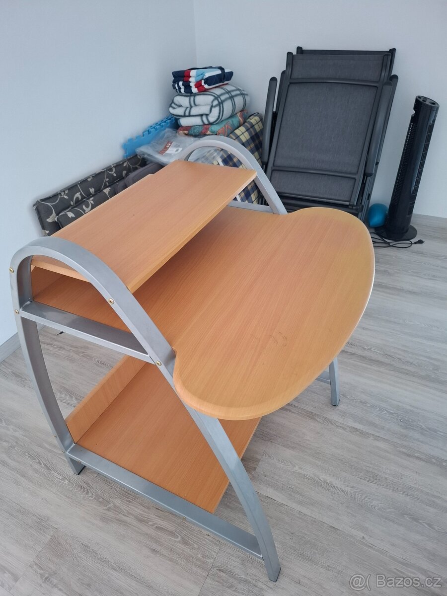 prodám PC stolek - 2