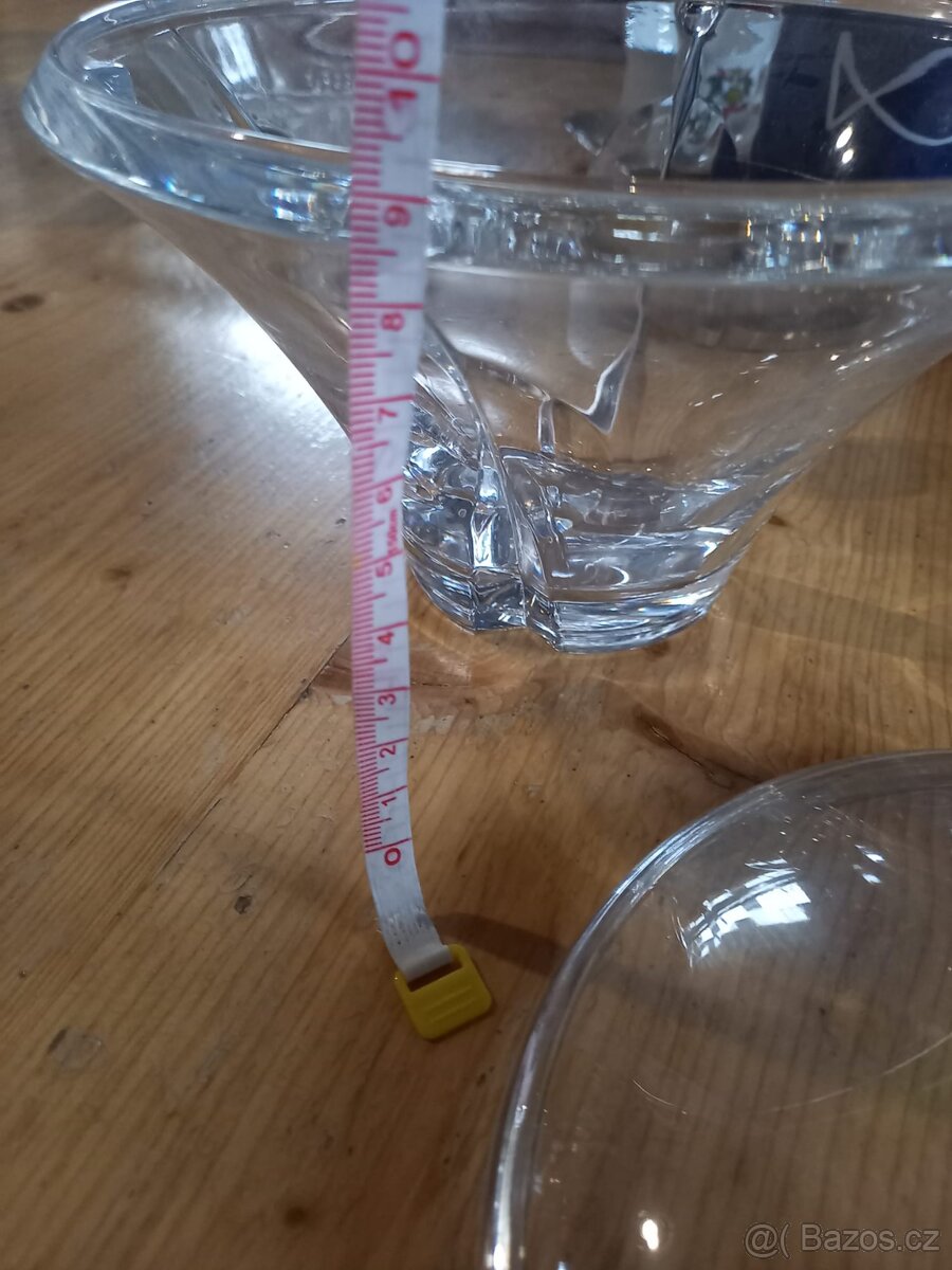 skleněná mísa s poklopem - 2