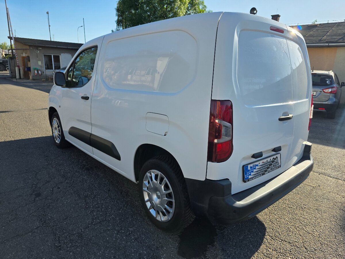 Opel Combo 1,5 CDTi 102PS Navi,Tempomat,klima,DPh⭐ - 2