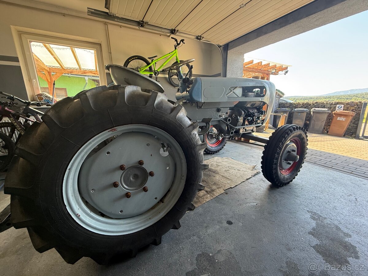 Traktor Bautz 200d - 2