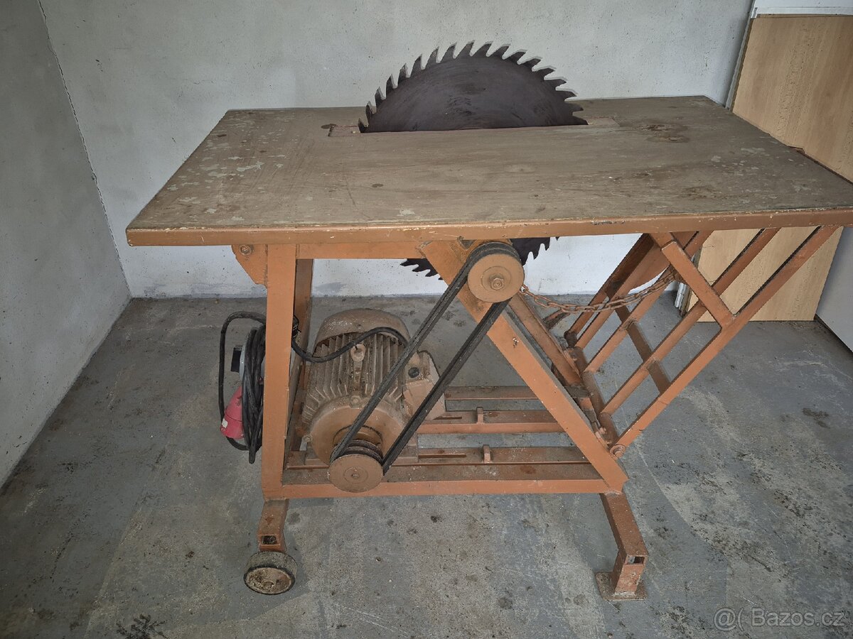 Kolébková pila - cirkulárka - 2