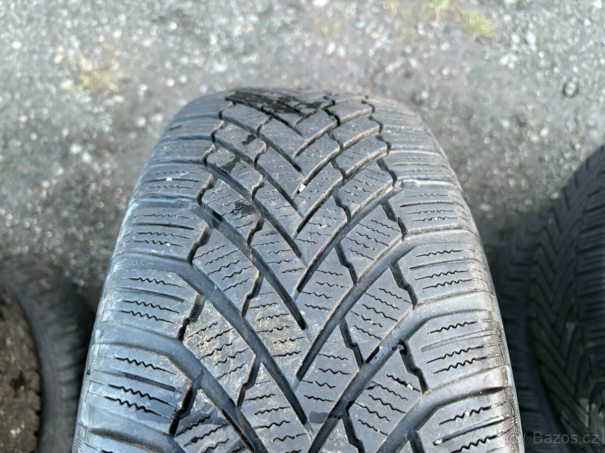 2ks zimní pneu Continental 205/55/16 - 2