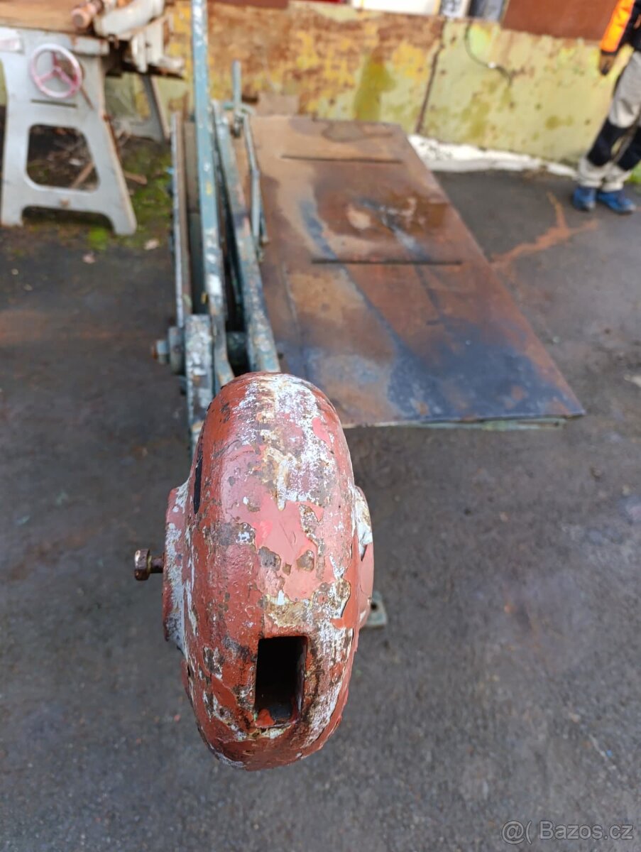 Tabulové nůžky - 2