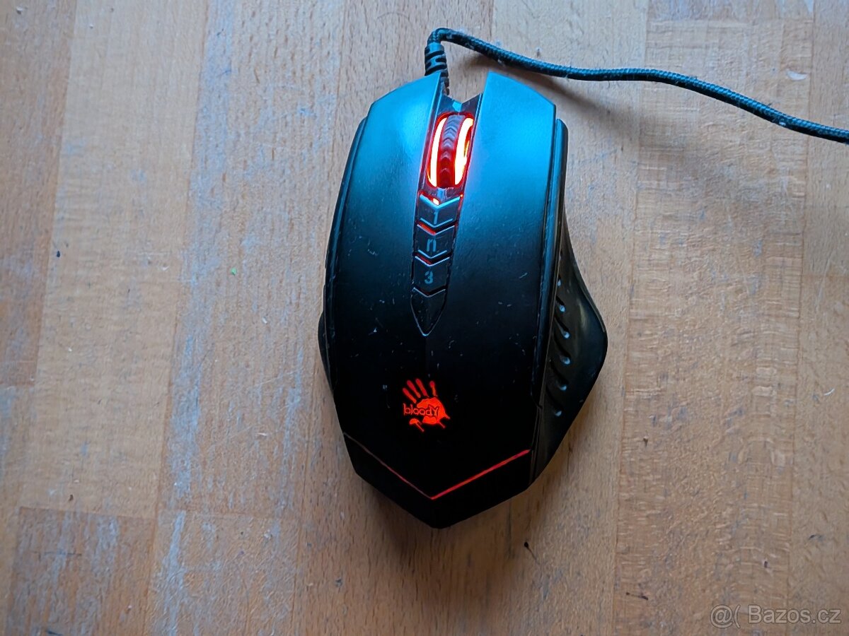 Herní myš A4tech V8M Bloody - 2