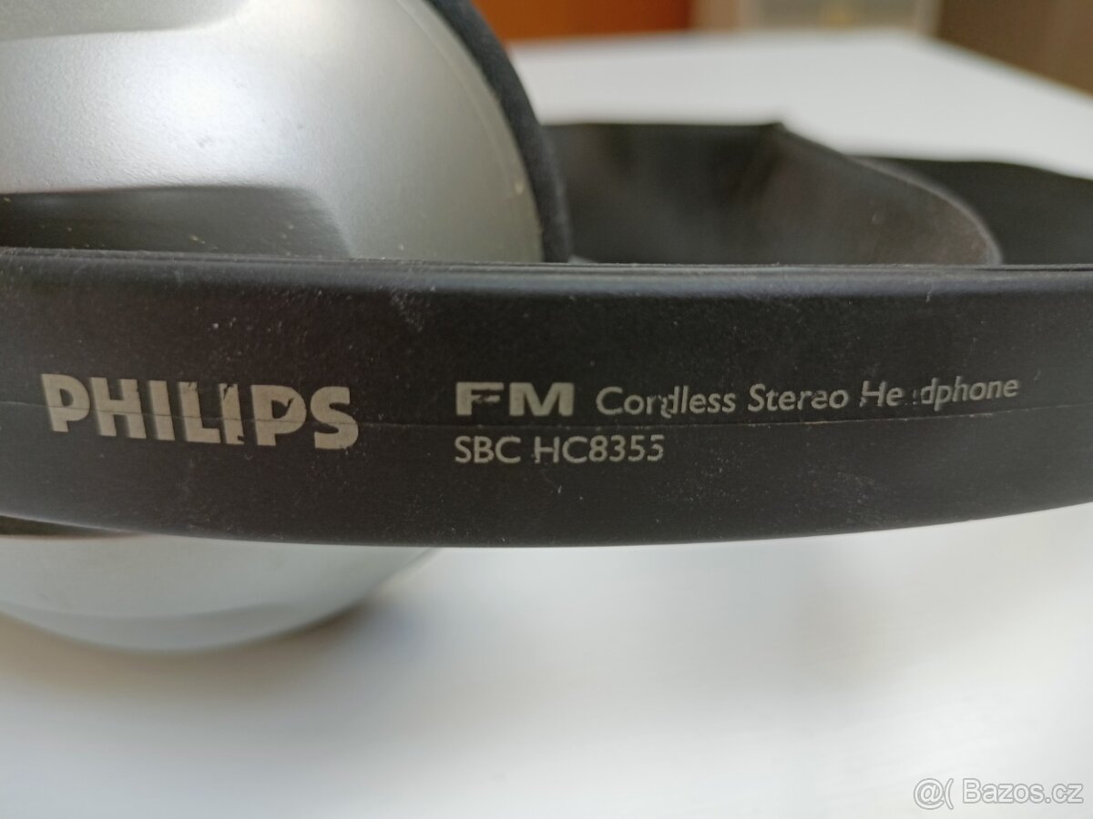 bezdrátová sluchátka Philips SBC HC 8350 - 2