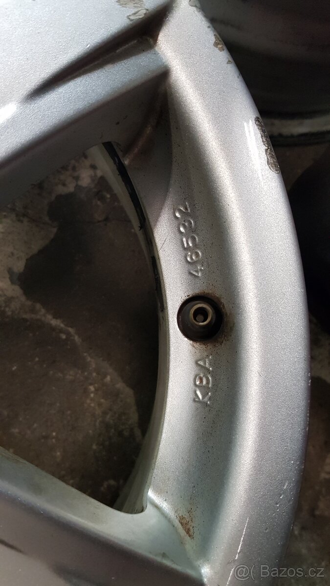 Originální alu kola Hyundai RC- Design 15" - 2