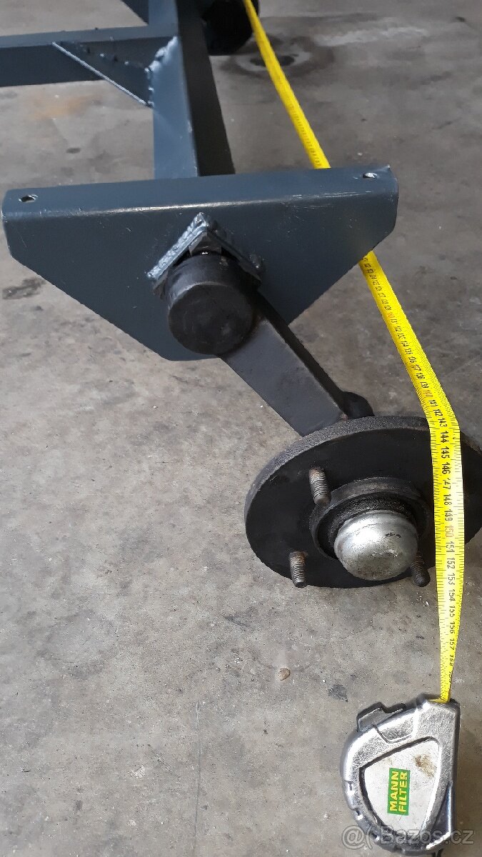 Náprava na přívěsný vozík Kempík - 2