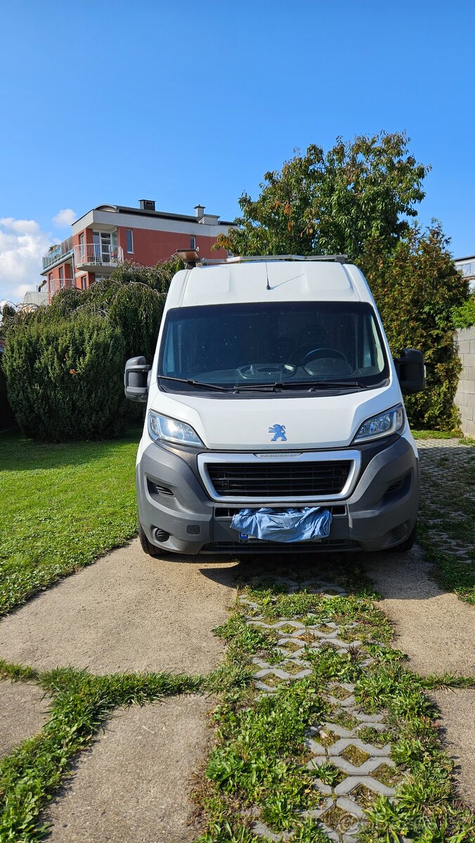 Obytná dodávka - 2