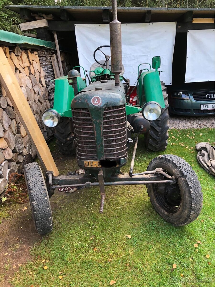 Prodám traktor značky zetor, model 25A - 2