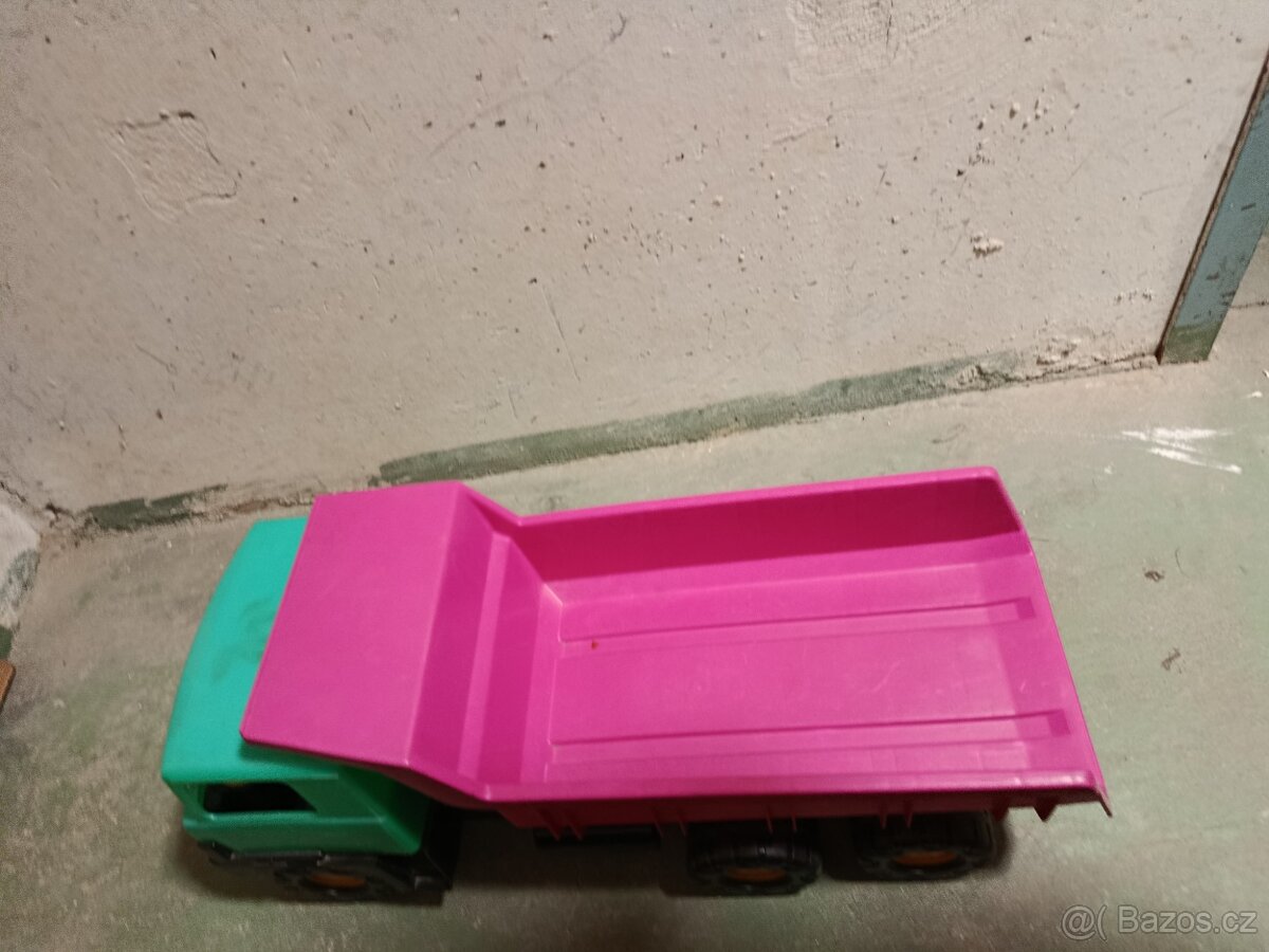 Tatrovka + odrážedla motorky - 2