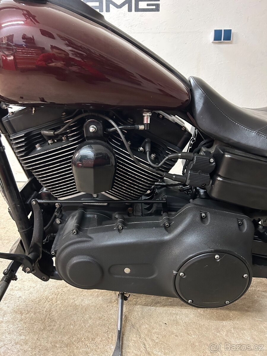 Harley davidson dyna street bob - 2
