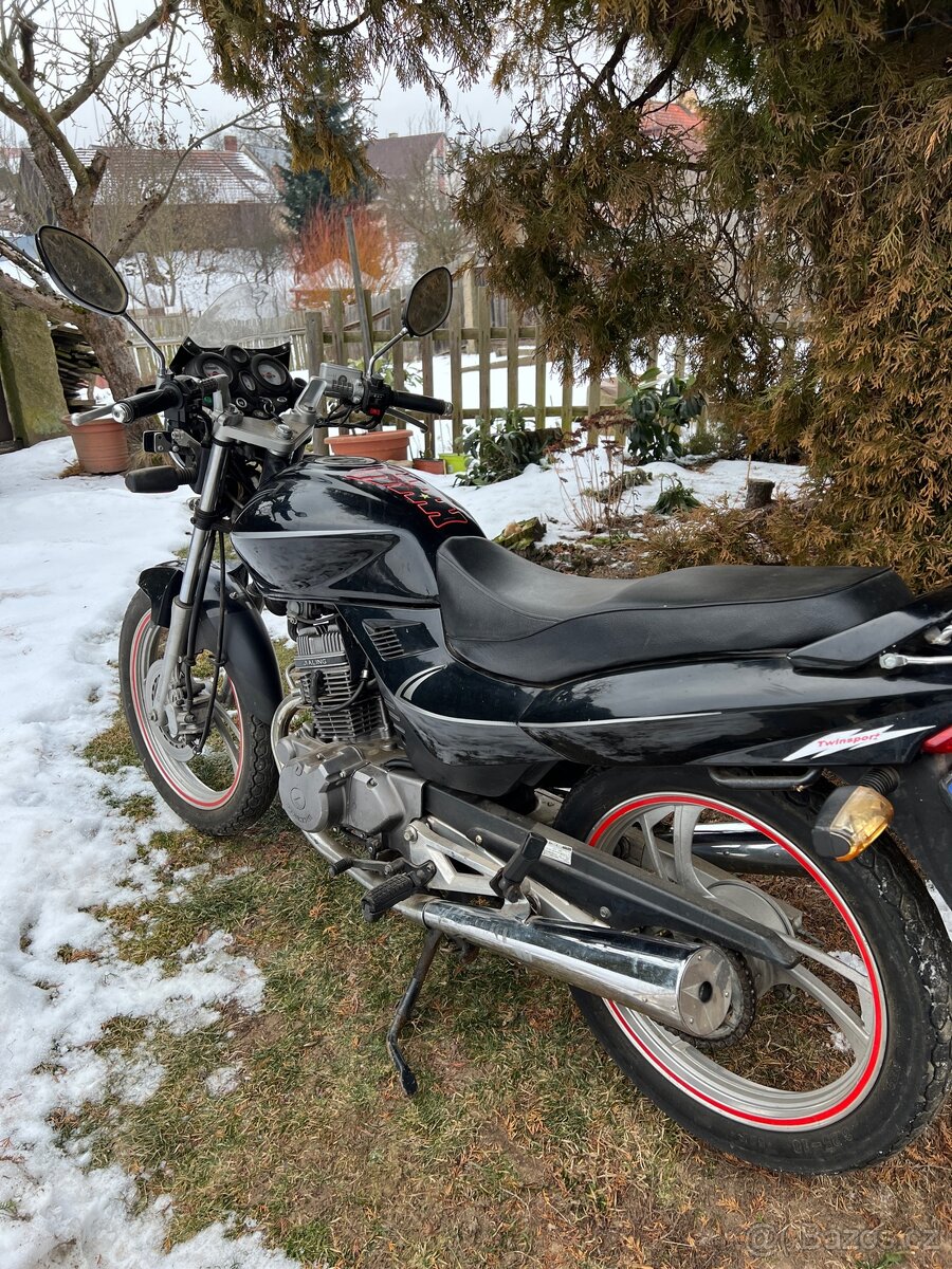 Yuki 125 twinsport - 2