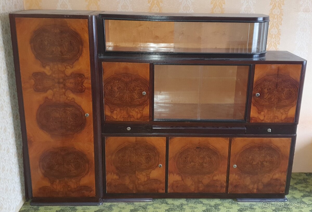 Starý sekretář - 2