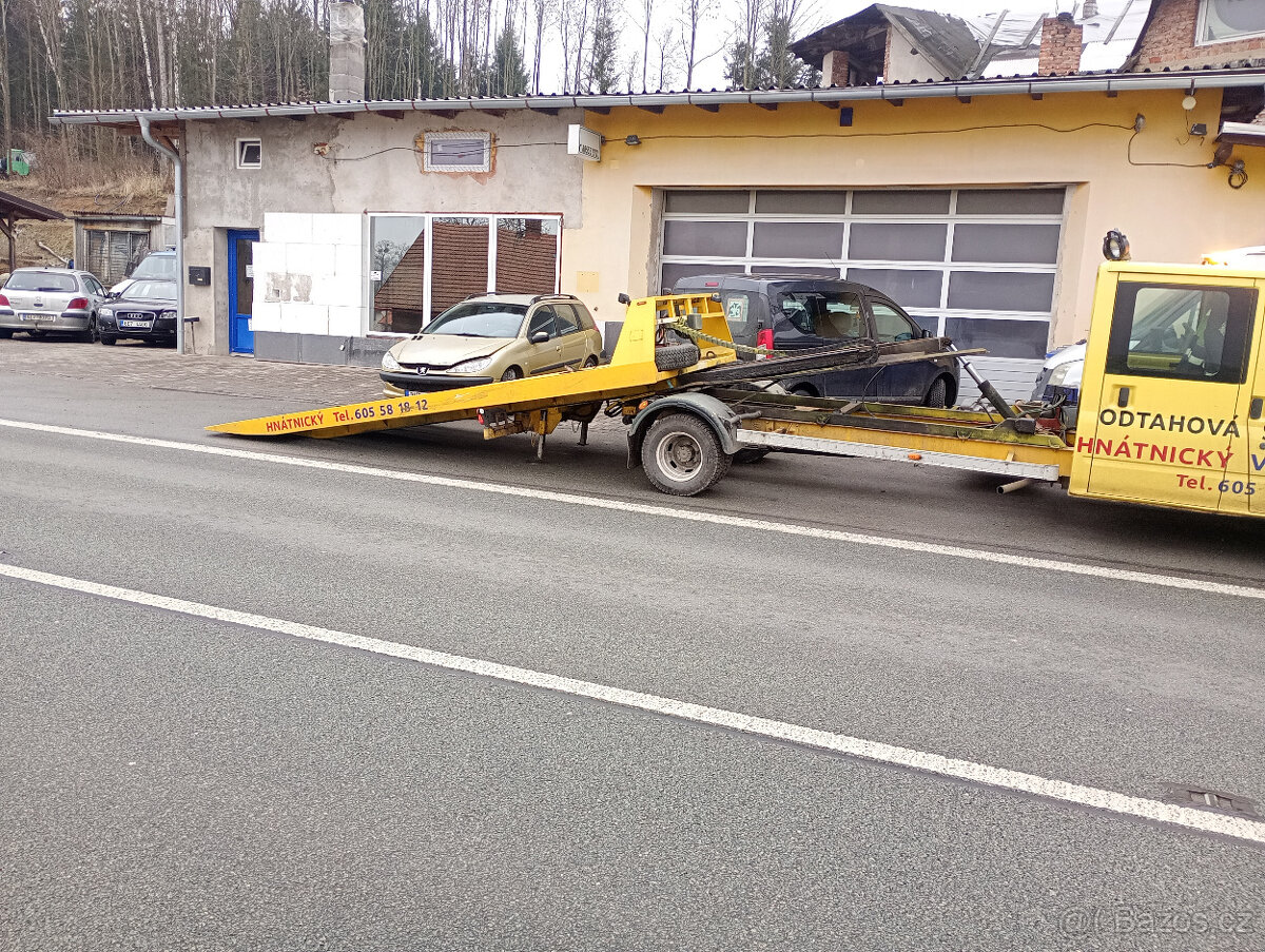 Odtahovka-Odtahový speciál Ford Transit. - 2